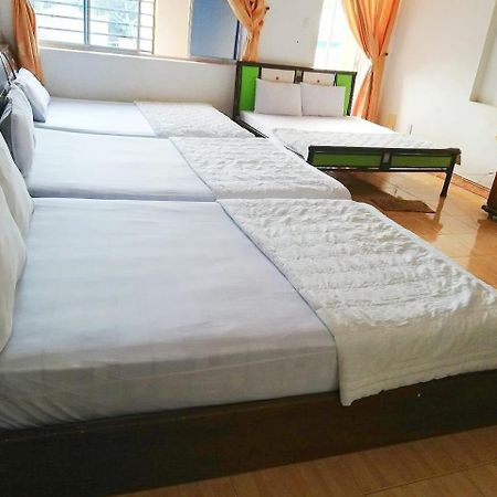 Ngoc Phung Guesthouse ブンタオ 部屋 写真